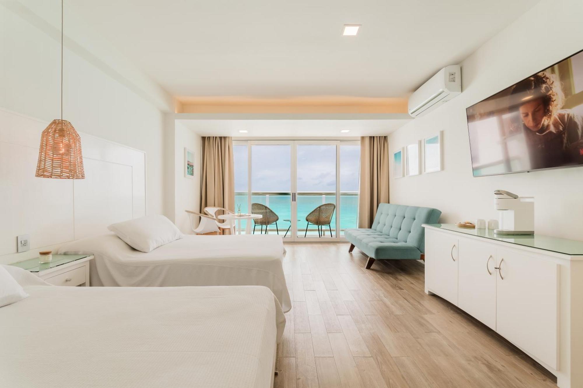 The Ocean Vibes Suites By Casa Paraiso Cancun Exterior photo